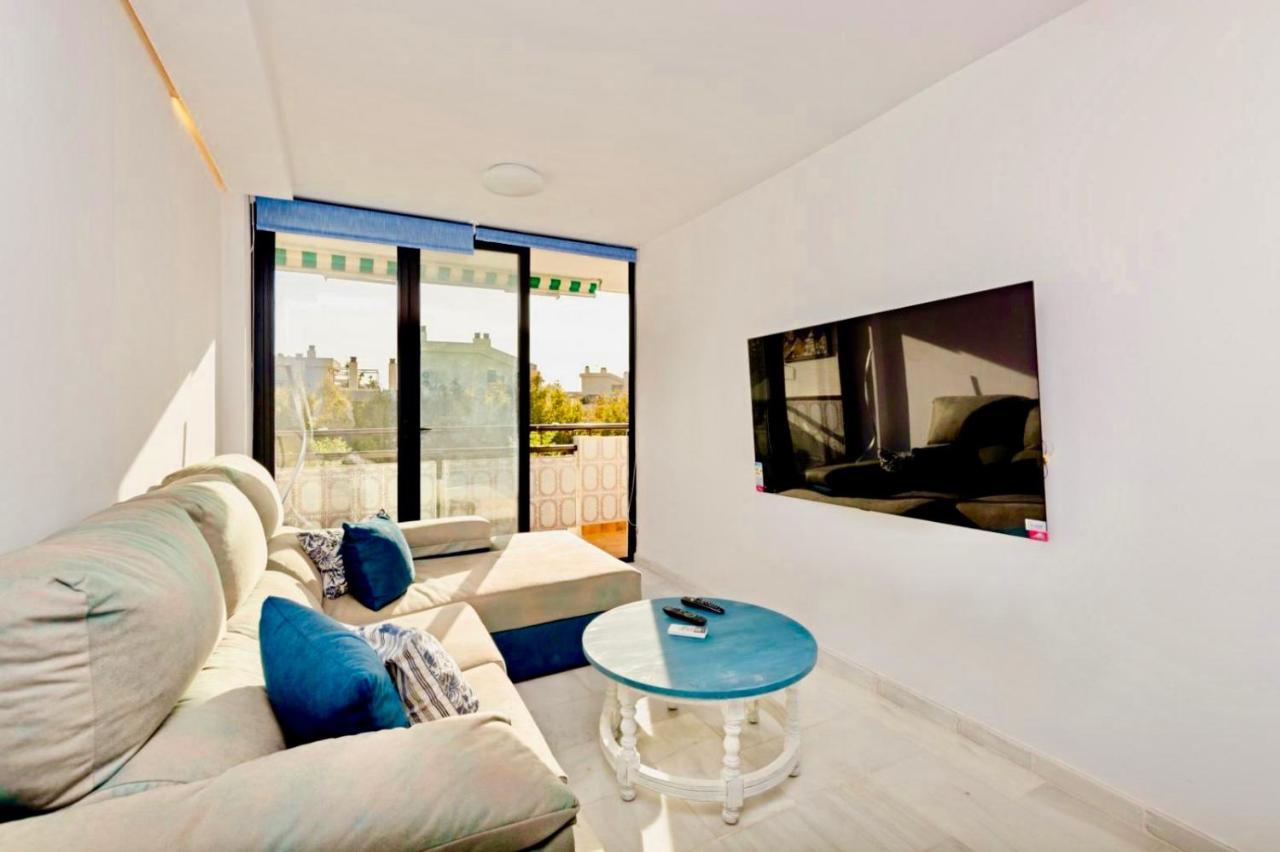 La Carihuela Lux Apartment Торремолинос Экстерьер фото