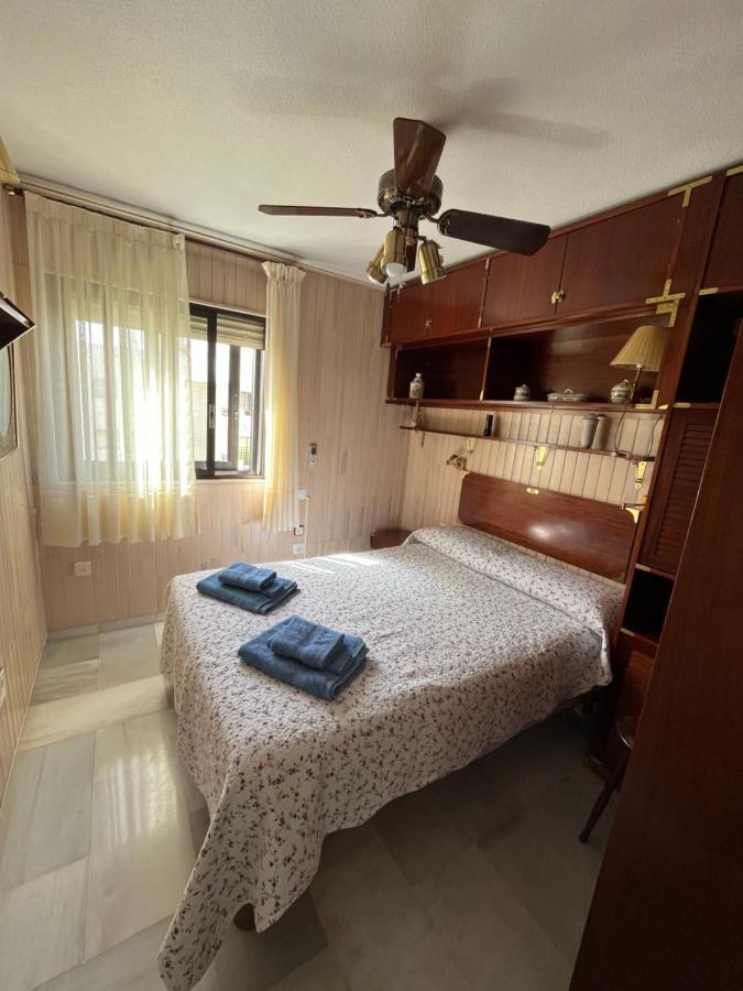 La Carihuela Lux Apartment Торремолинос Экстерьер фото